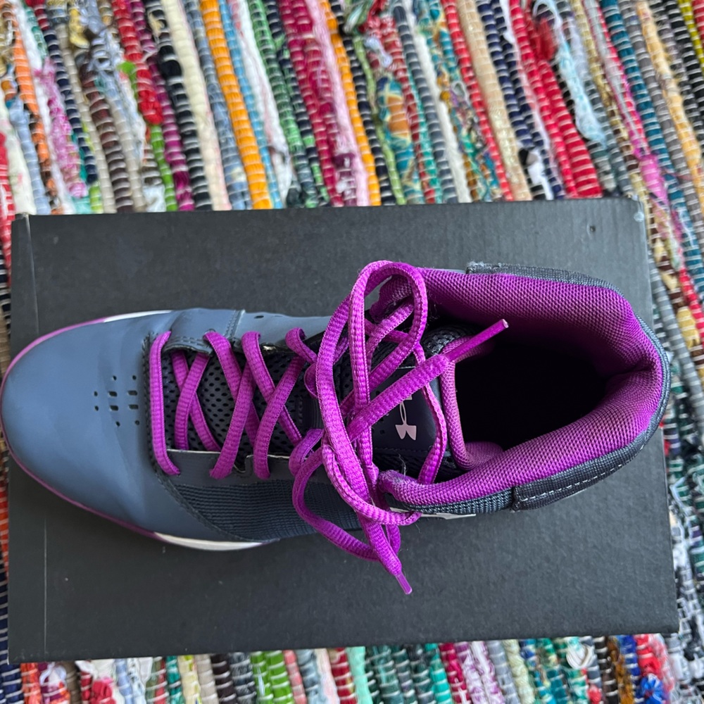 under armour basketball shoes